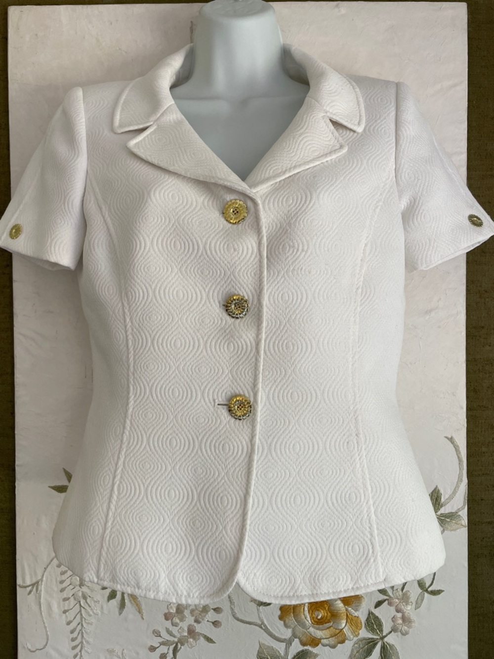 TAHARI white blazer jacket short sleeve 4 - Picture 2 of 10